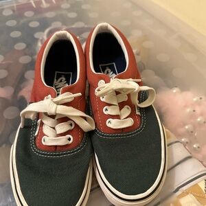 Stylish Kids Sneakers in Red and Green